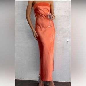 Toperth satin orange dress